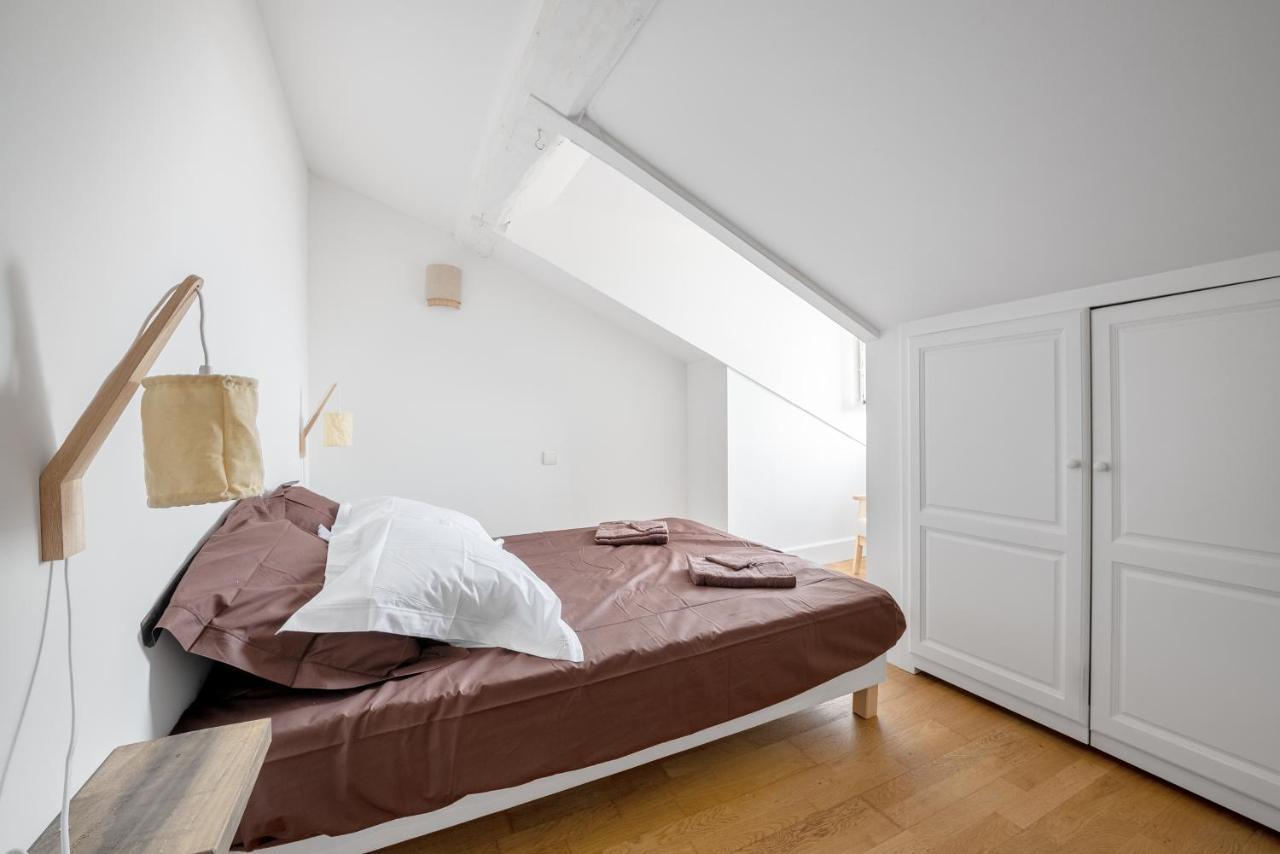 Charmand Duplex Avec Vue Sur La Cite & Les Toits Apartman Carcassone Kültér fotó