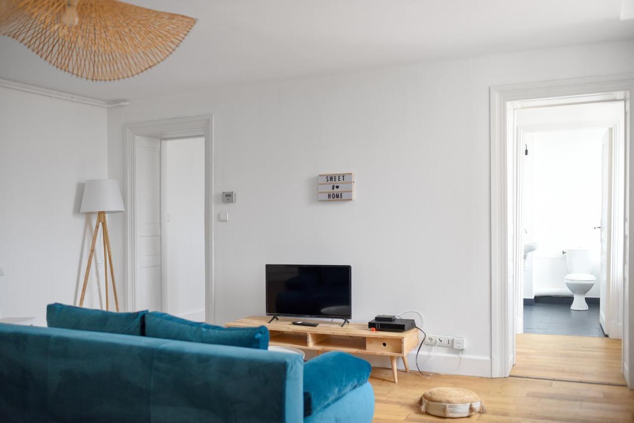 Charmand Duplex Avec Vue Sur La Cite & Les Toits Apartman Carcassone Kültér fotó